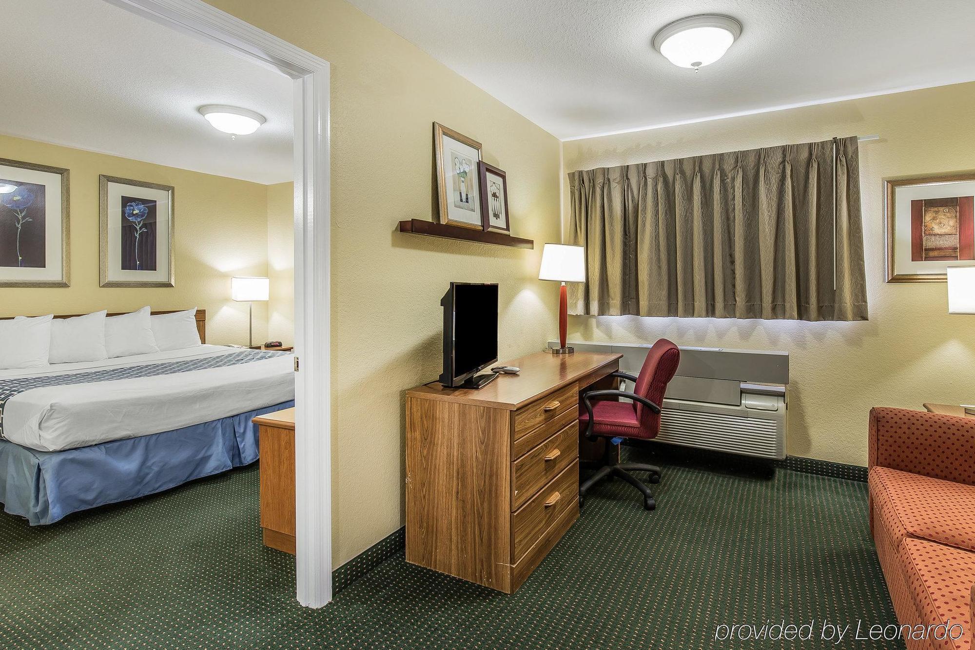 Suburban Studios Fort Myers Cape Coral Eksteriør bilde