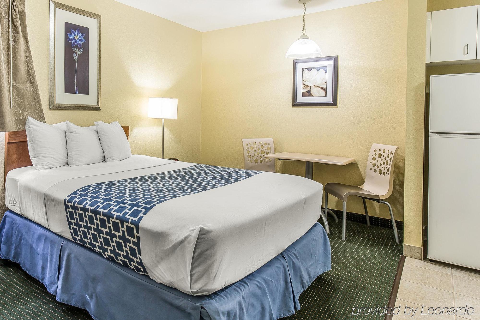 Suburban Studios Fort Myers Cape Coral Eksteriør bilde